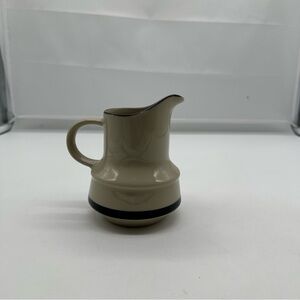 Vintage Sears Strawberries Stoneware 1971 4112 Creamer 4 3/8"